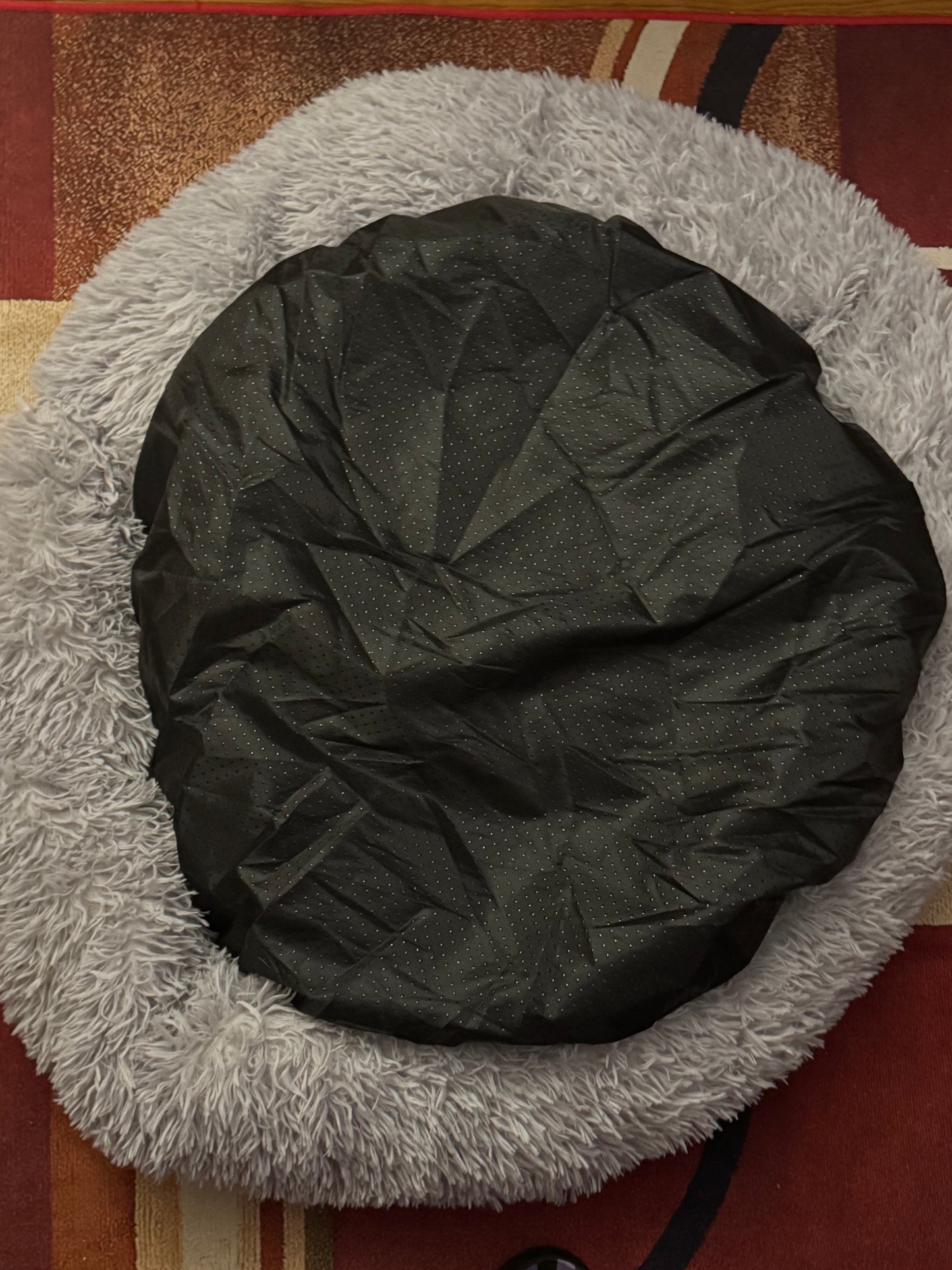 Calming Pet Bed for Small Medium Dog Cat, Round Donut Dog Bed Washable, Fluffy Faux Fur Plush Cuddler Pet Kitten Cushion Bed, Anti-Slip, Fits up to 45 lbs, 30 inch, Light Gray