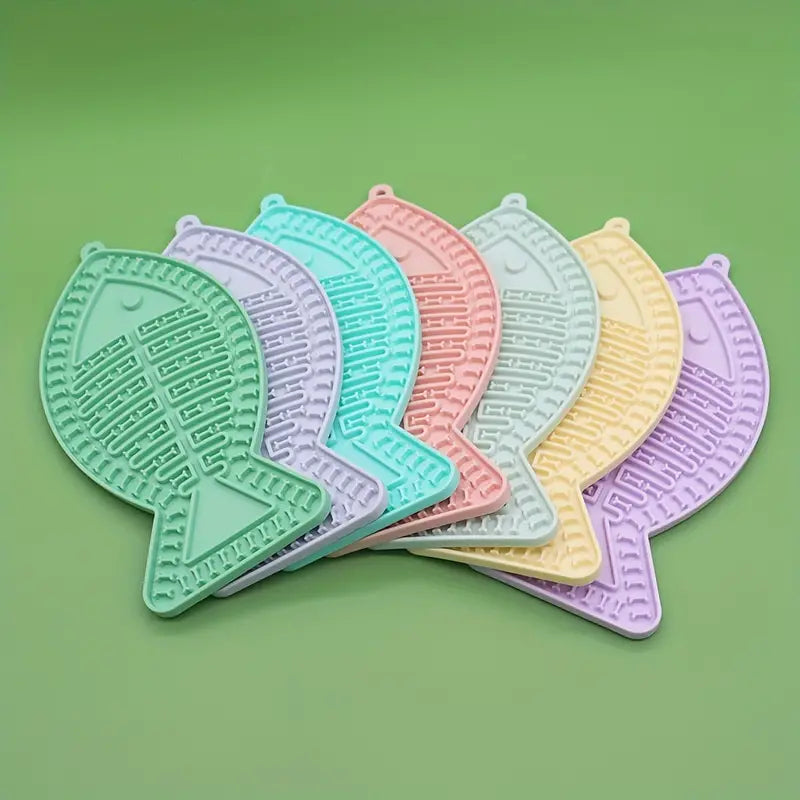Slow Feeder Lick Mat with suction cups for Dogs or Cats (Other Colors coming soon)